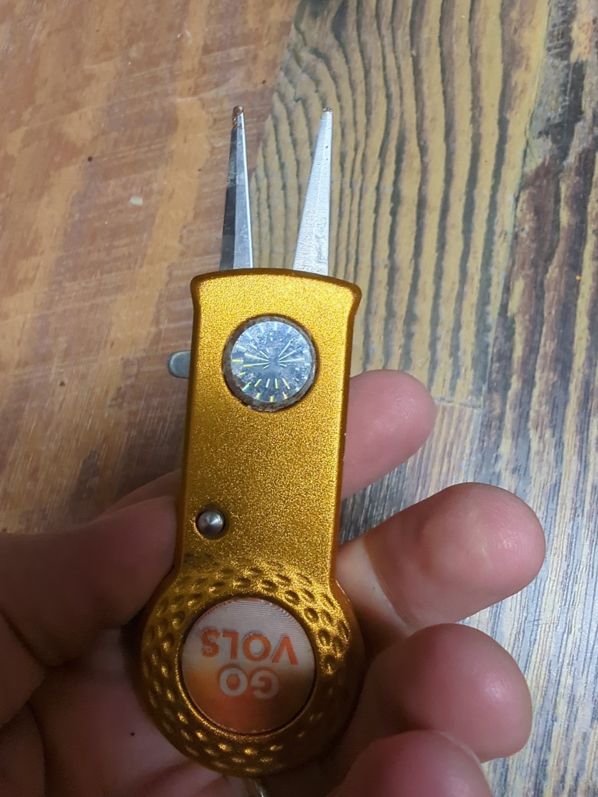 Tennessee Volunteers Vols Retractable Golf Ball Divot Tool