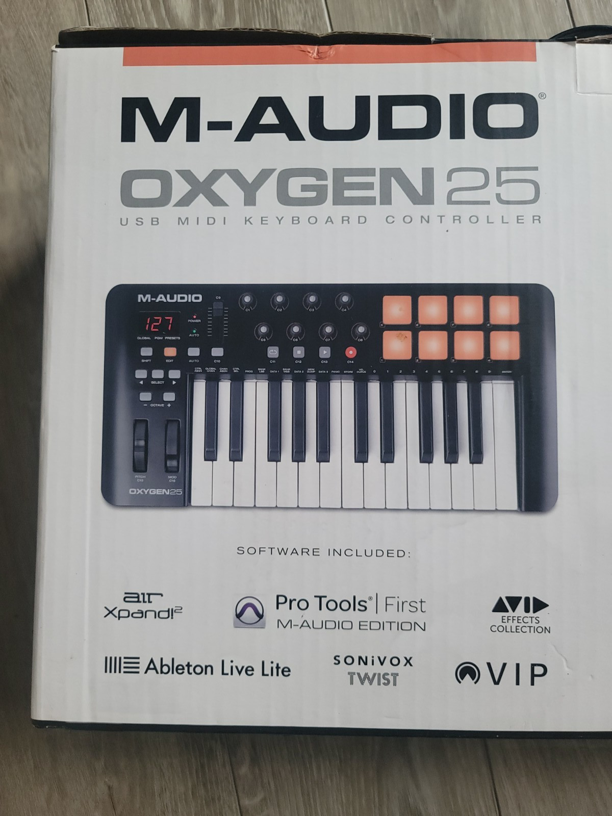 M-Audio Oxygen 25 MKIV MIDI Keyboard Controller 25-Key USB DAW Pads Knobs