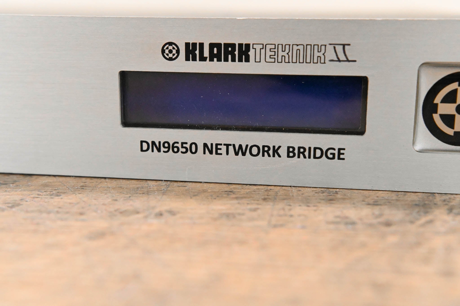 Klark Teknik DN9650 Digital Audio Network Bridge CG01H0Q