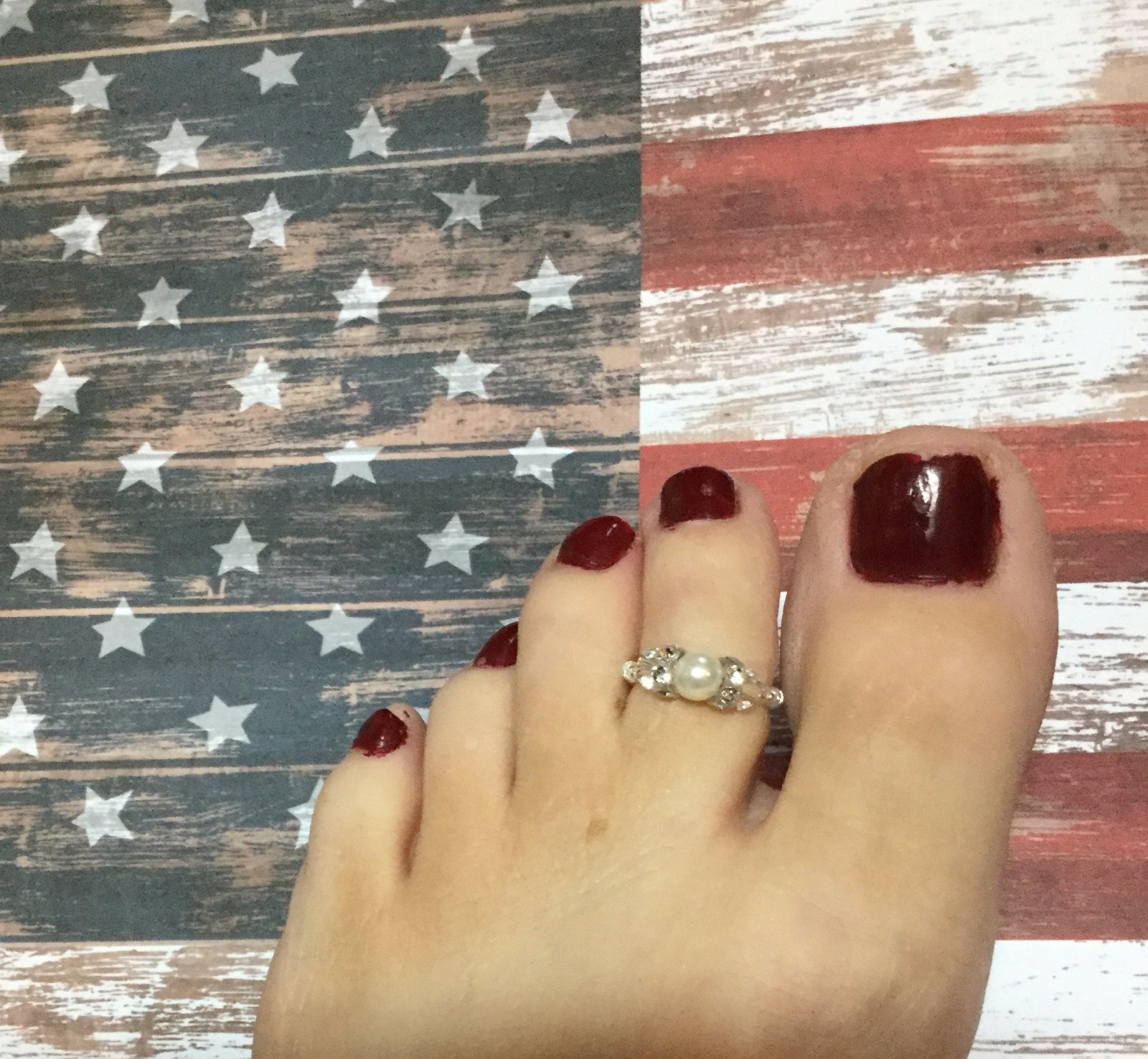 Handcrafted Crystal Stretch Toe Ring W/Swarovski Element White Crystal Pearl USA
