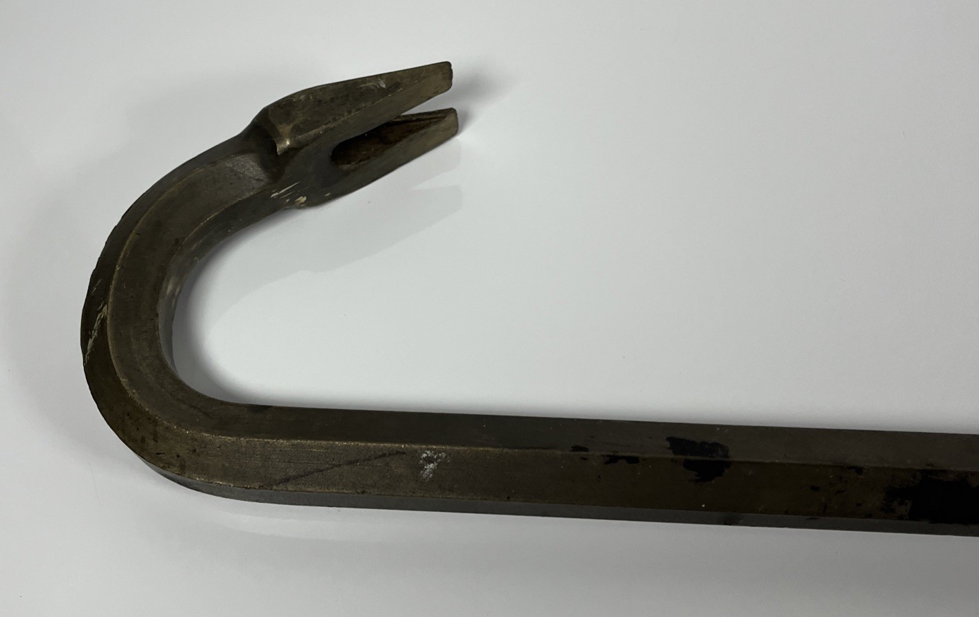 Ampco Safety Tools W-30 Crow Bar 24"