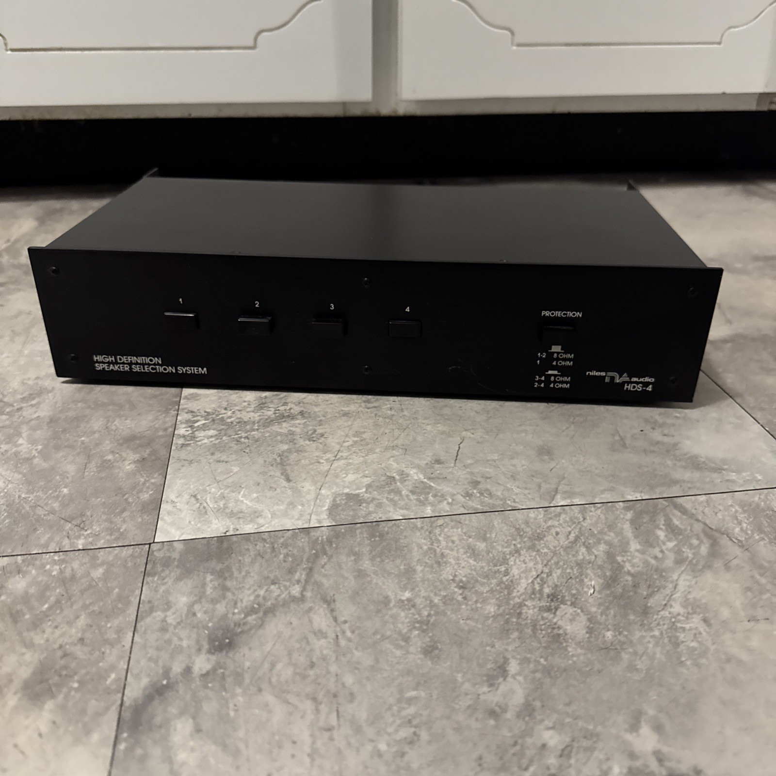 Niles Audio HDS-4 High Definition 4 Room Speaker Selector Impedance Match-Tested