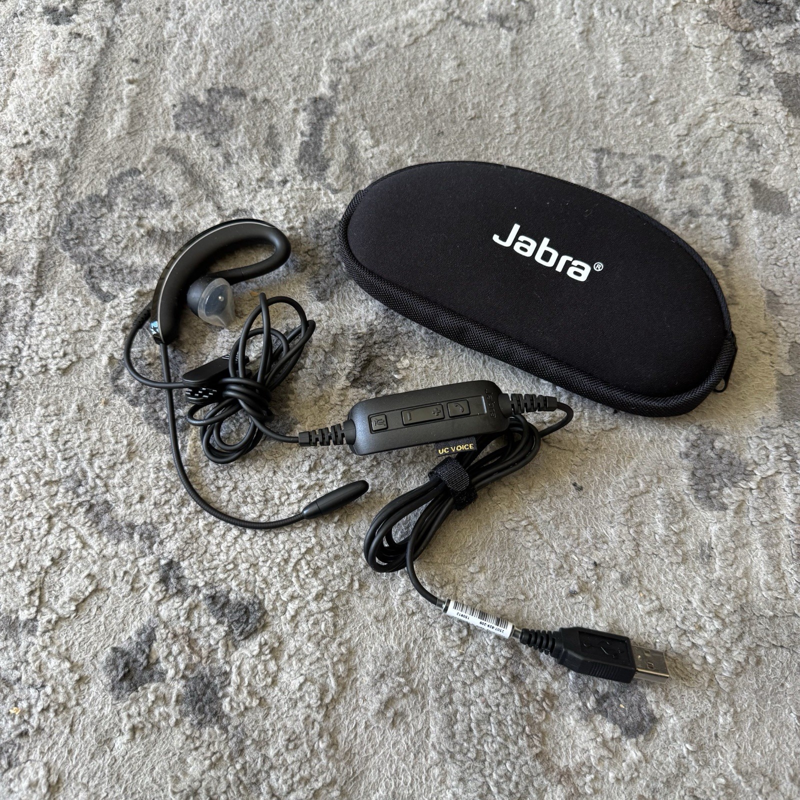 Jabra UC Voice 250 MS HSC008 Black Corded USB Ear-Hook Headset with Case