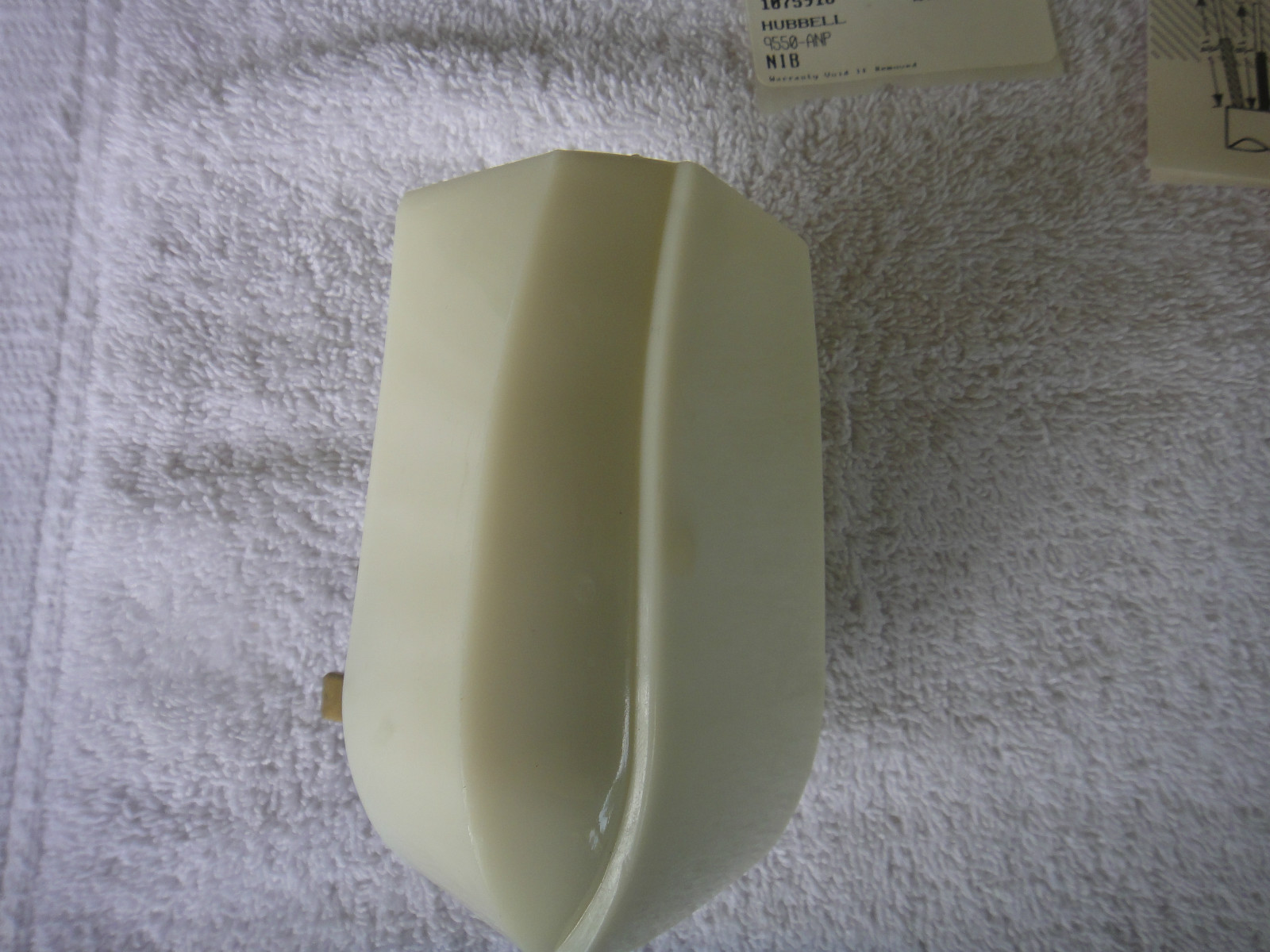 NIB BRYANT White Angle Plug 4 Position Adjustment 9550-ANP