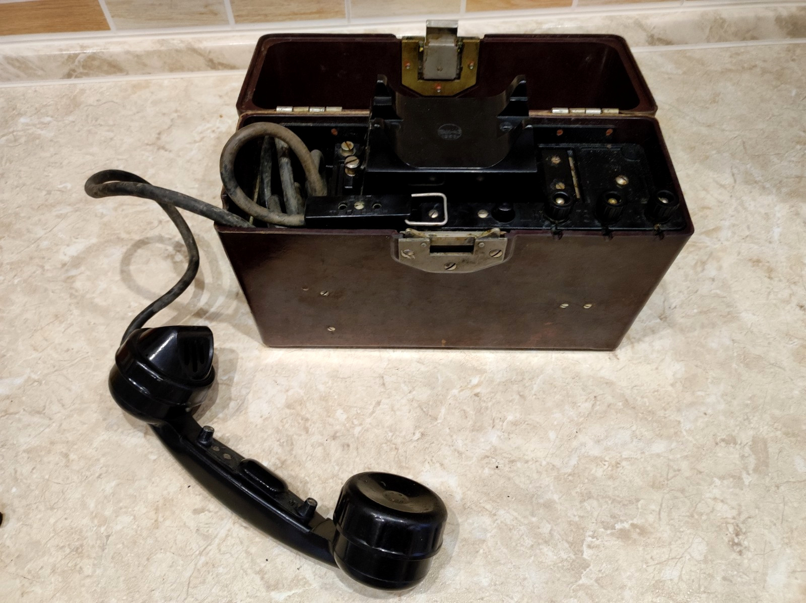 Soviet ARMY ORIGINAL Bakelite Military Field Telephone TAI-43  1960s USSR