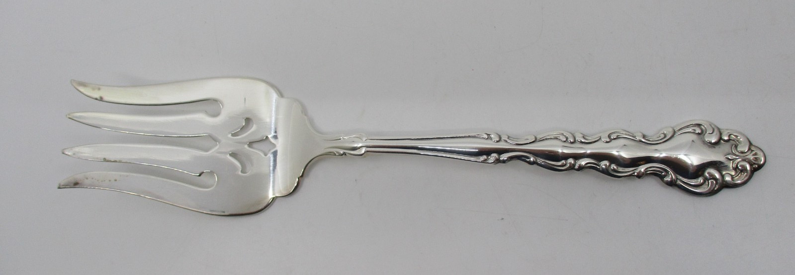 ONEIDA SILVERPLATE MODERN BAROQUE COLD MEAT / SERVING FORK - 8 5/8"  03Q