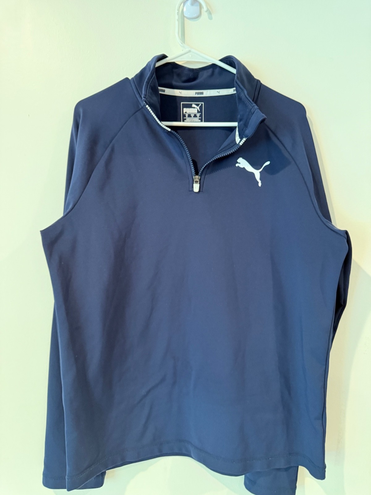 PUMA LIGHTWEIGHT 1/4 ZIP PULLOVER LONG SLEEVE POLY/SPANDEX NAVY BLUE MEDIUM