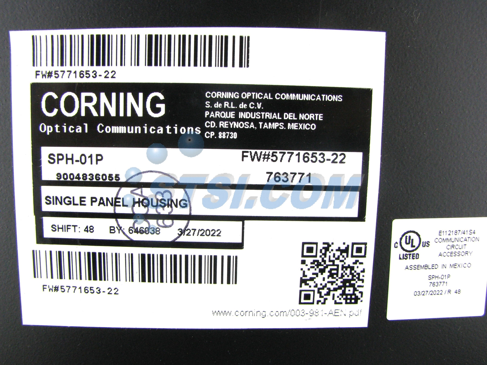 Corning Single-Panel Housing Wall-Mountable Black, for 1 CCH Panel SPH-01P ~STSI