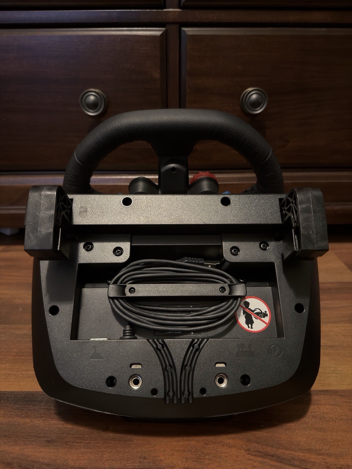 Logitech G29 Driving Force Racing Wheel & Pedals Set PS5 PS4 PS3 and PC.