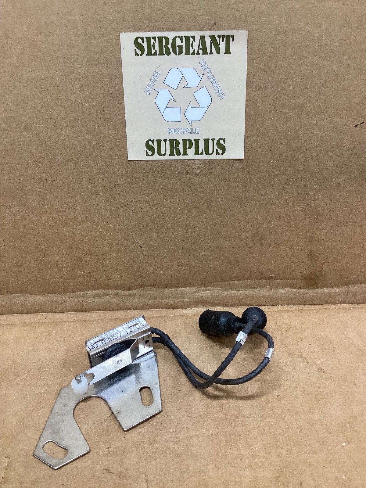 Switch, sensitive fan kick down/HMMWV 5930-01-199-8853