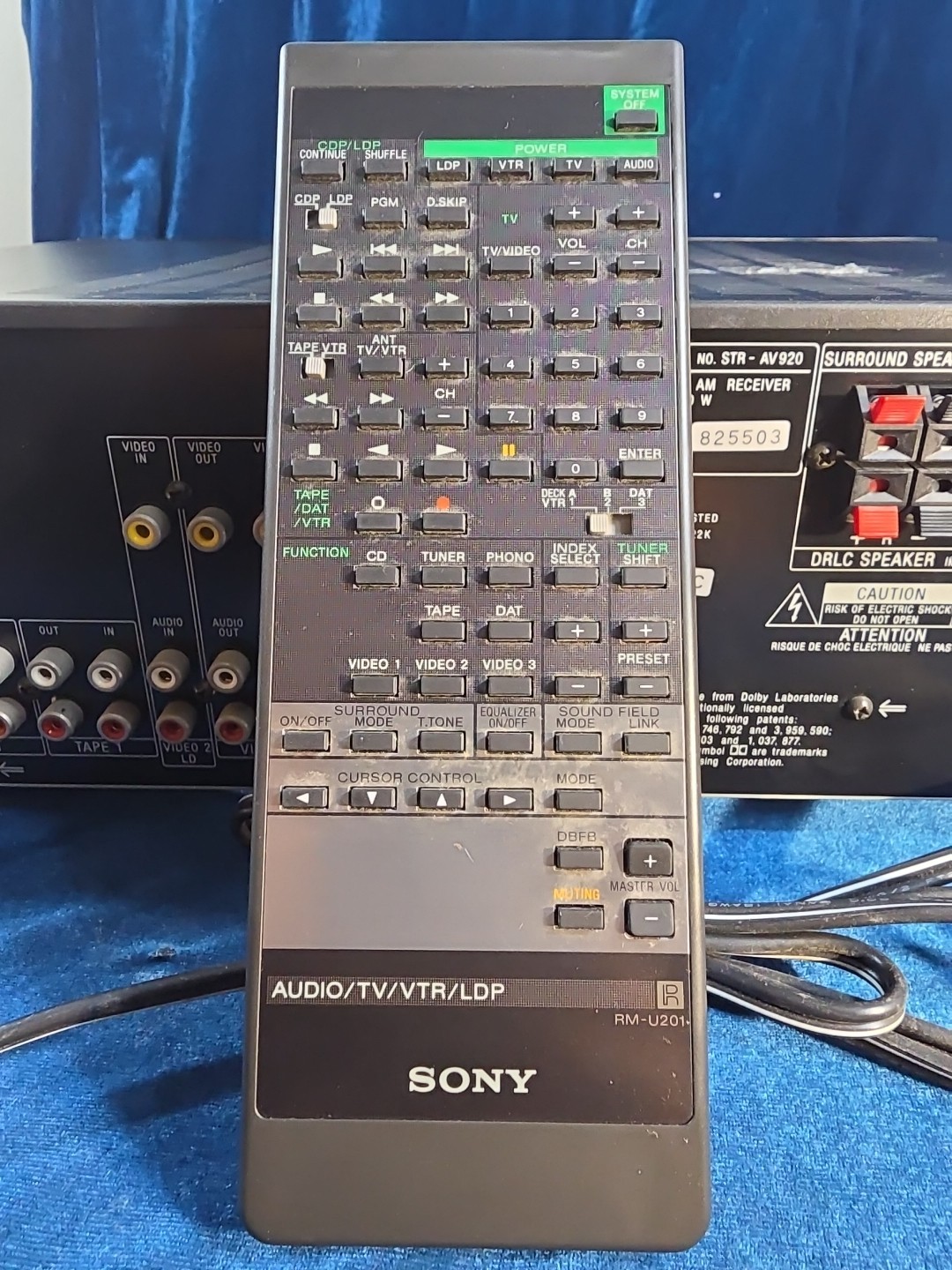 Sony STR-AV920 AM/FM Stereo With Original Remote.