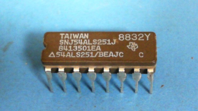 New (3pcs) SNJ54ALS251J TEXAS INSTRUMENTS IC Logic