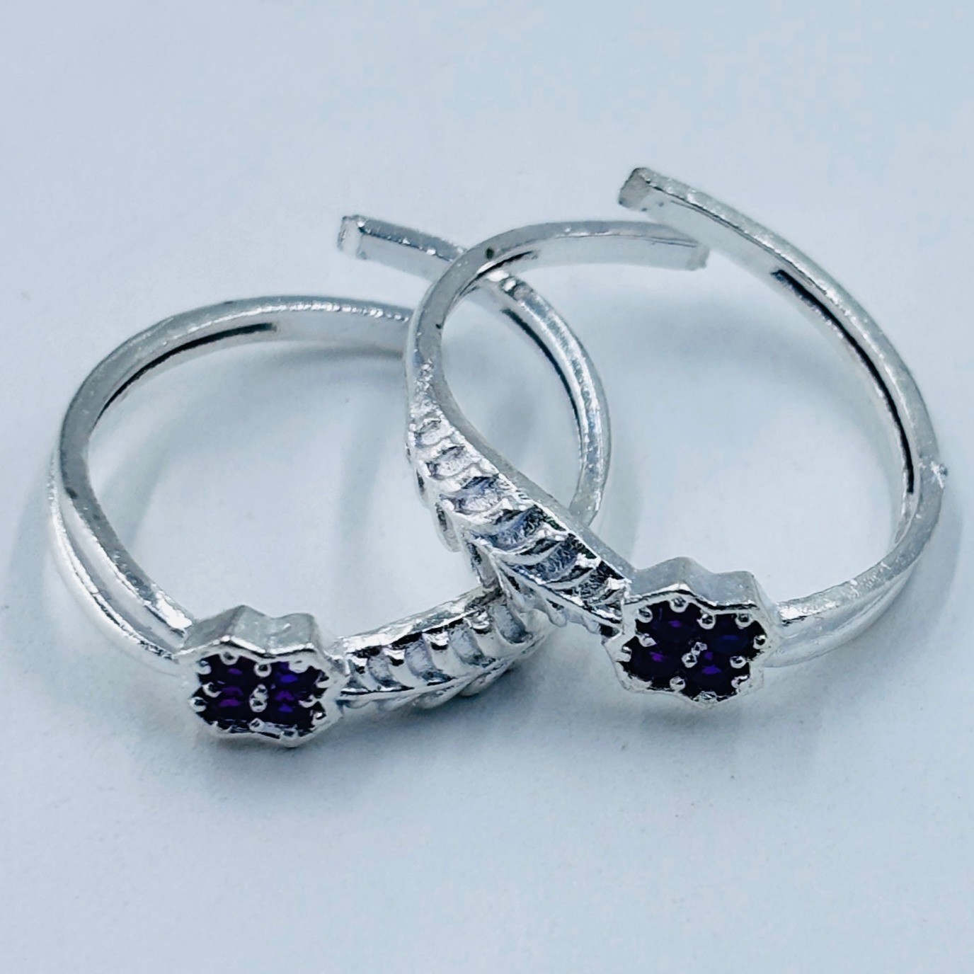 Elegant Silver Plated Flower Leaf Toe Rings Red Artificial Stone Adjustable