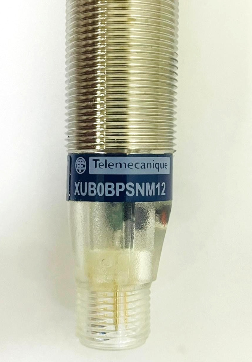 TELEMECANIQUE XUB0BPSNM12 Photoelectric Sensor