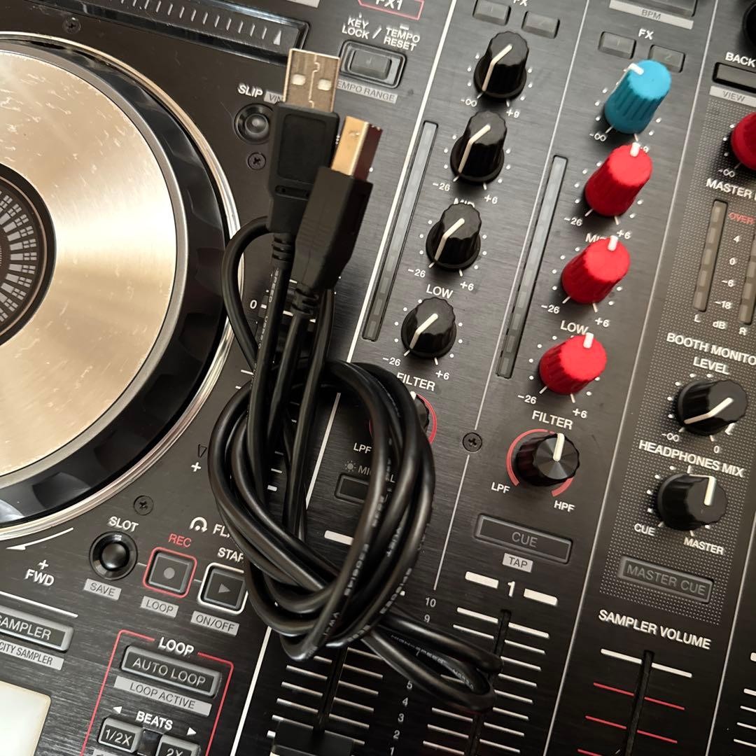 Pioneer DDJ-SX2 Controller with Hard Case