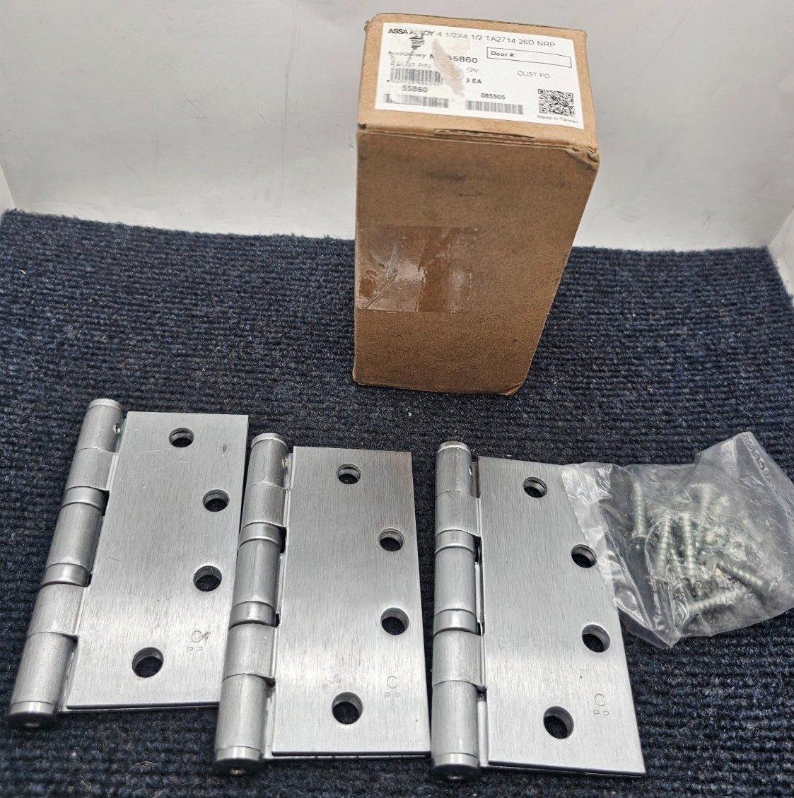 (3 PIECES) Assa Abloy McKinney MK55860: 5-Knuckle Satin Chrome Hinges