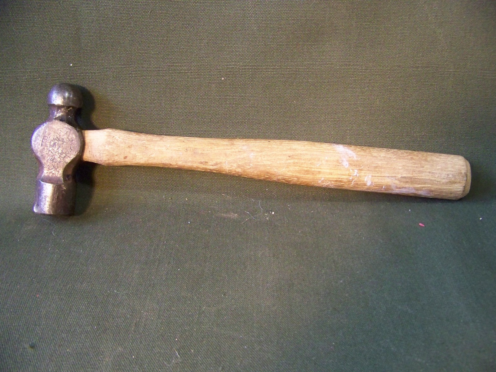 Vntg Blue-Point, 1 pound (16 oz.) Ball Peen Hammer,With Original Handle,XLINT!