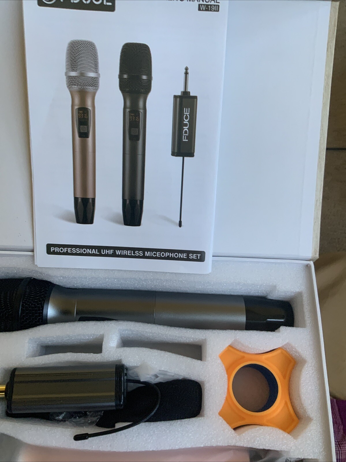 FDUCE Wireless Professional Universal Microphone Duel Handheld System