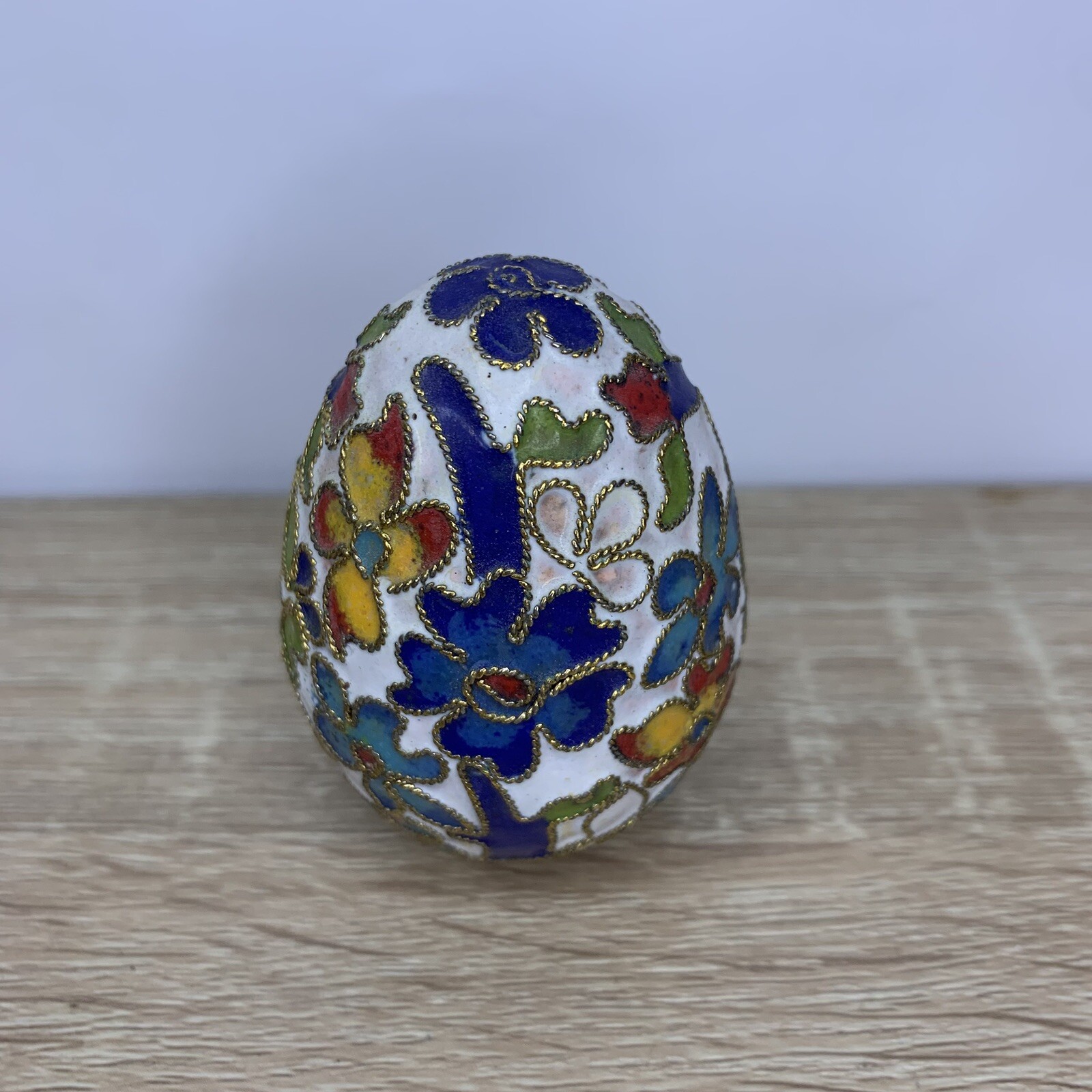 Vintage Cloisonne Decorative CoralEgg - Floral Pattern With Metal Outline