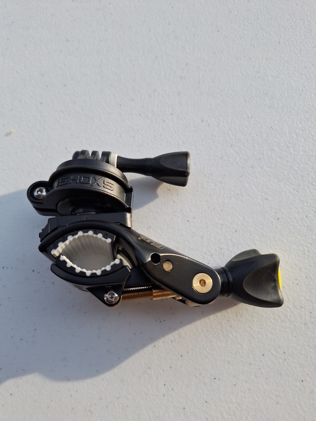 iSHOXS Cobra 360° Universal | Handlebar Mount Action cam Accessory | Fits GoPro