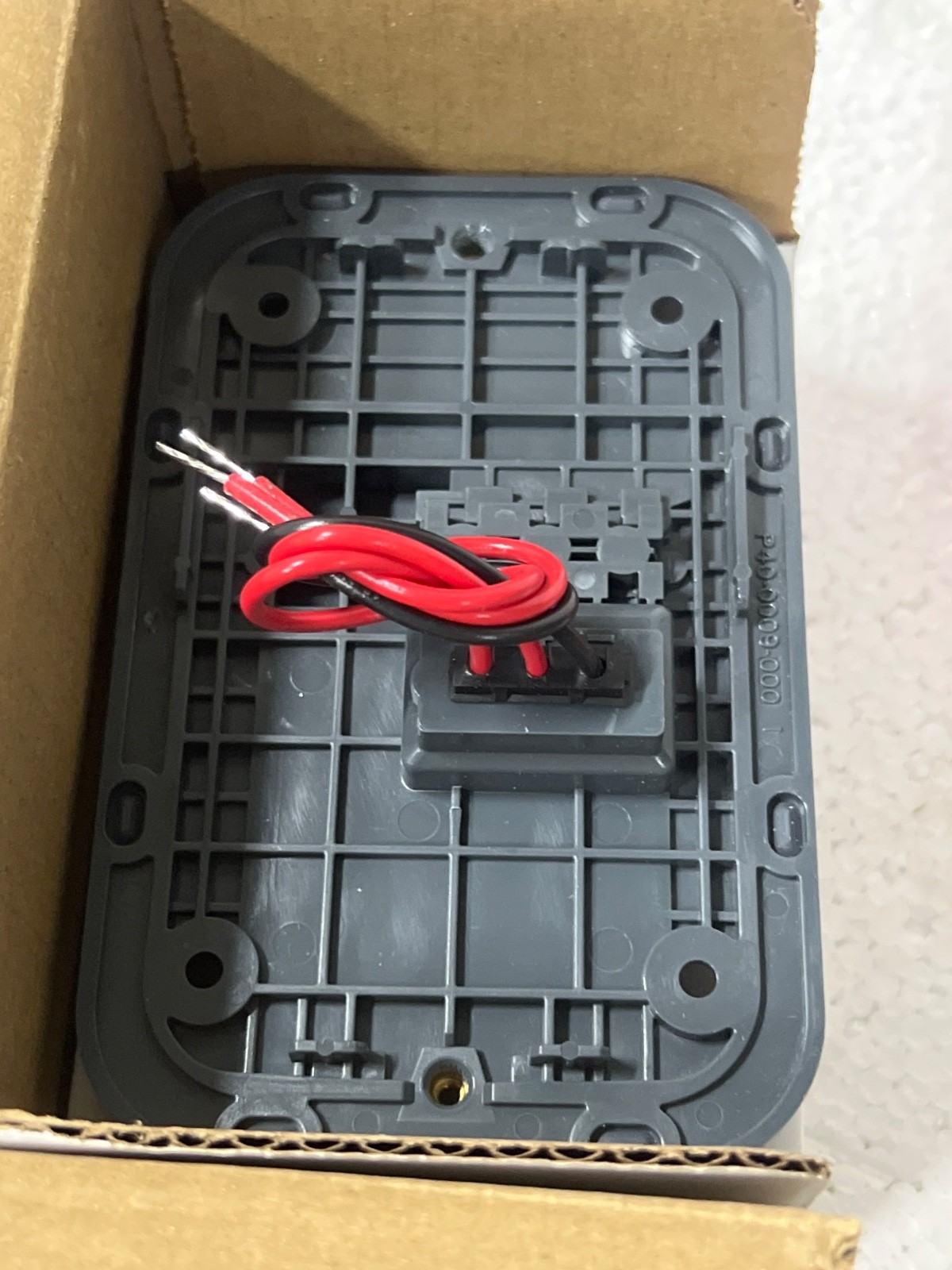System Sensor SGRKLED Wall-Mounted LED Strobe