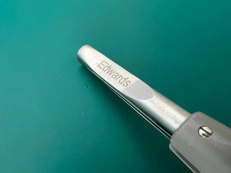 Edwards Ergonic DeBakey Forceps Straight ERGF01330 Double Acting 2pc