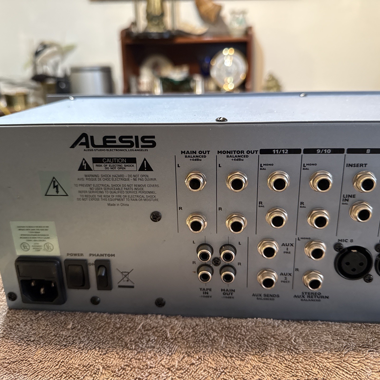 Alesis MultiMix 12R 12-Channel Rackmount Mixer