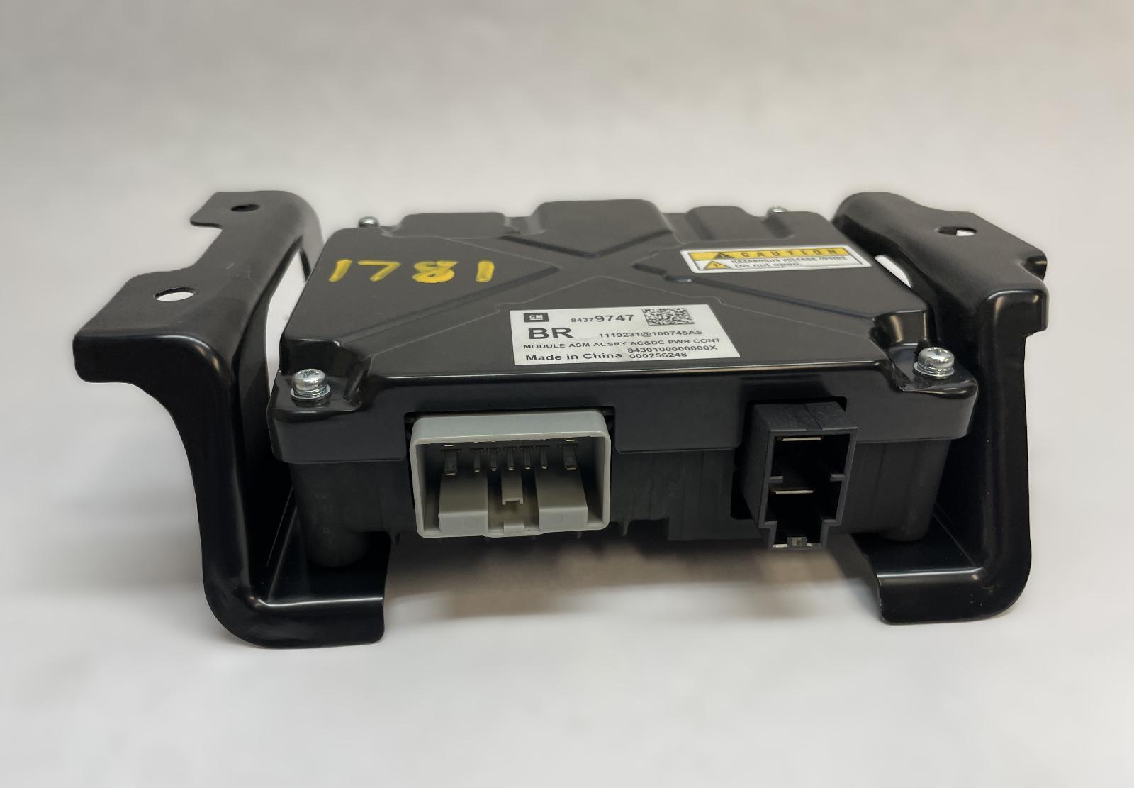 2020 GMC SIERRA DENALI 2500 POWER SUPPLY CONTROL MODULE GM OEM 84379747