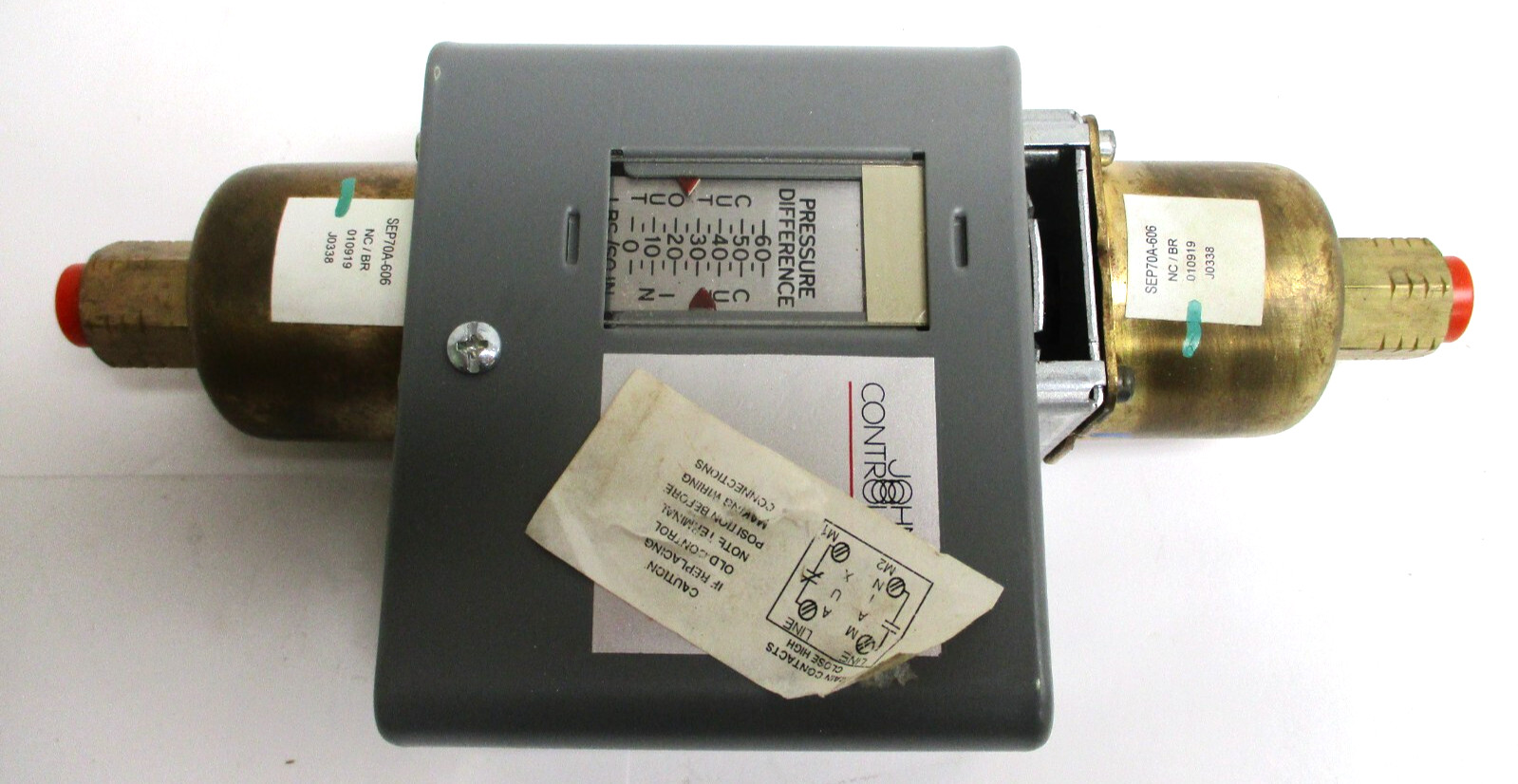 JOHNSON CONTROLS, 025-14386-000, DIFFERENTIAL PRESSURE CONTROLLER , SURPLUS