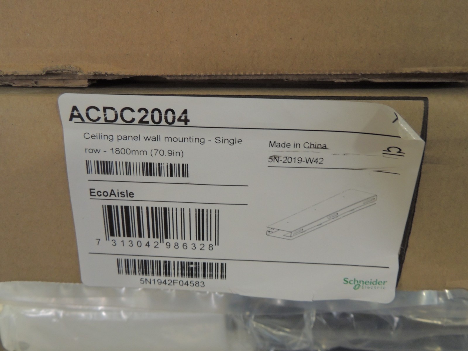 APC NetShelter Aisle Containment Ceiling Panel Wall Mount Single 1800mm ACDC2004