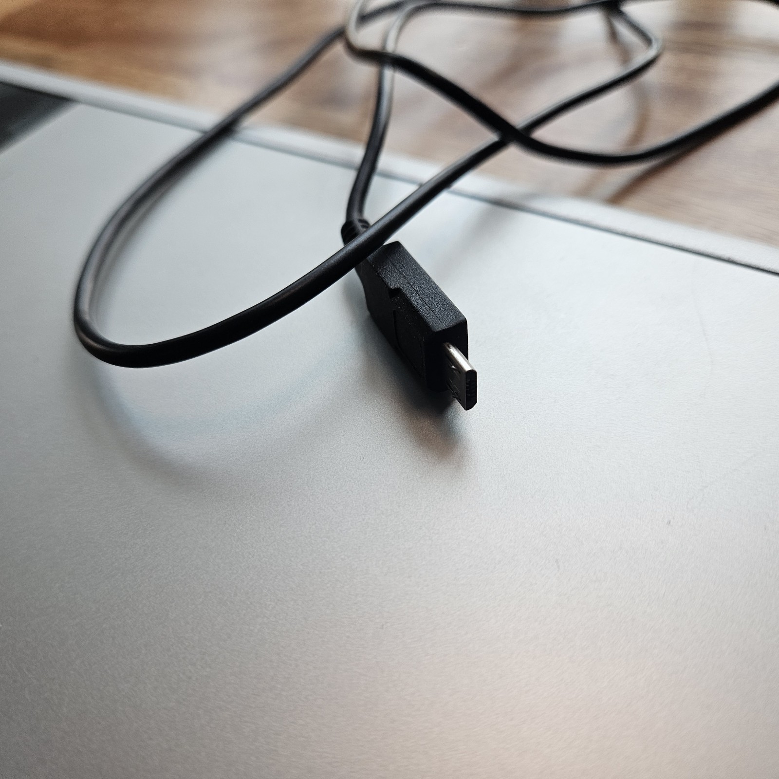 Wacom Bamboo Capture Pen and Touch Tablet CTH-470