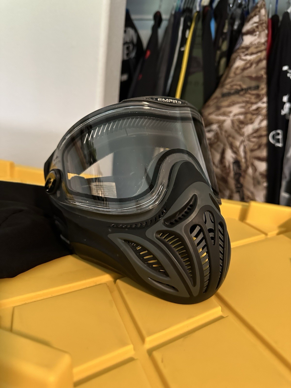 Empire E-Vents Black & Gray
