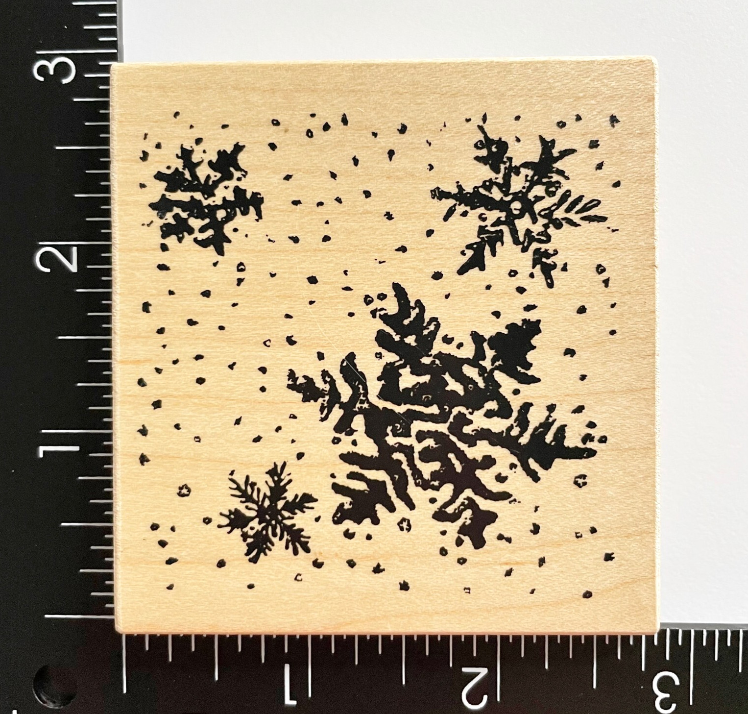 Club Scrap Distressed Snowflakes Snow Wood Mounted Rubber Stamp