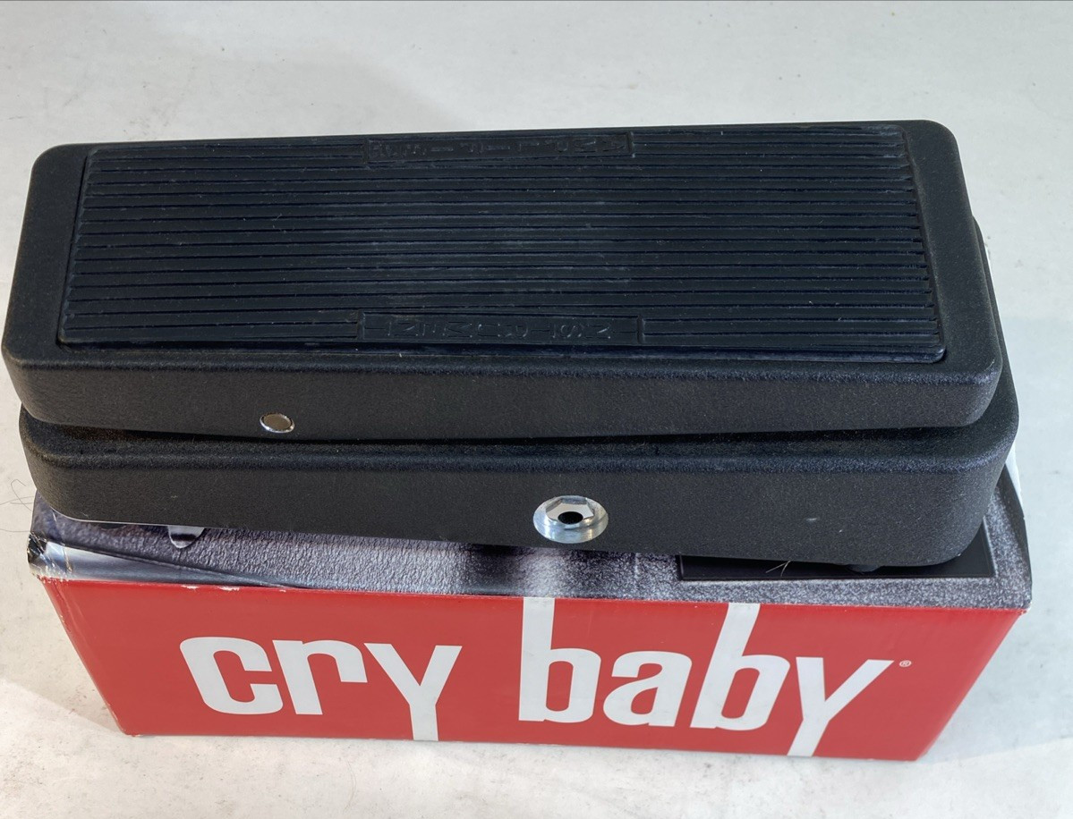 Dunlop GCB95 Cry Baby Wah Guitar Effects Pedal OPEN BOX