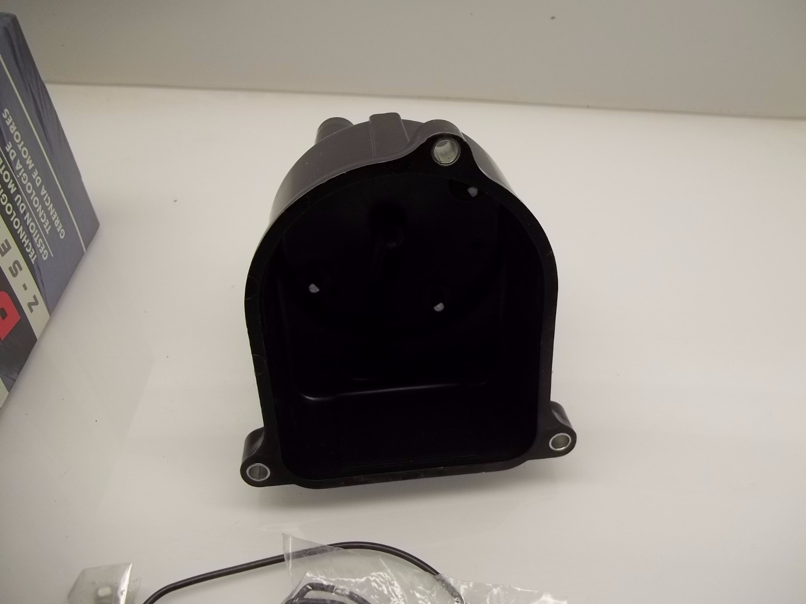 Distributor Cap #C725Z (New) Free Shipping!