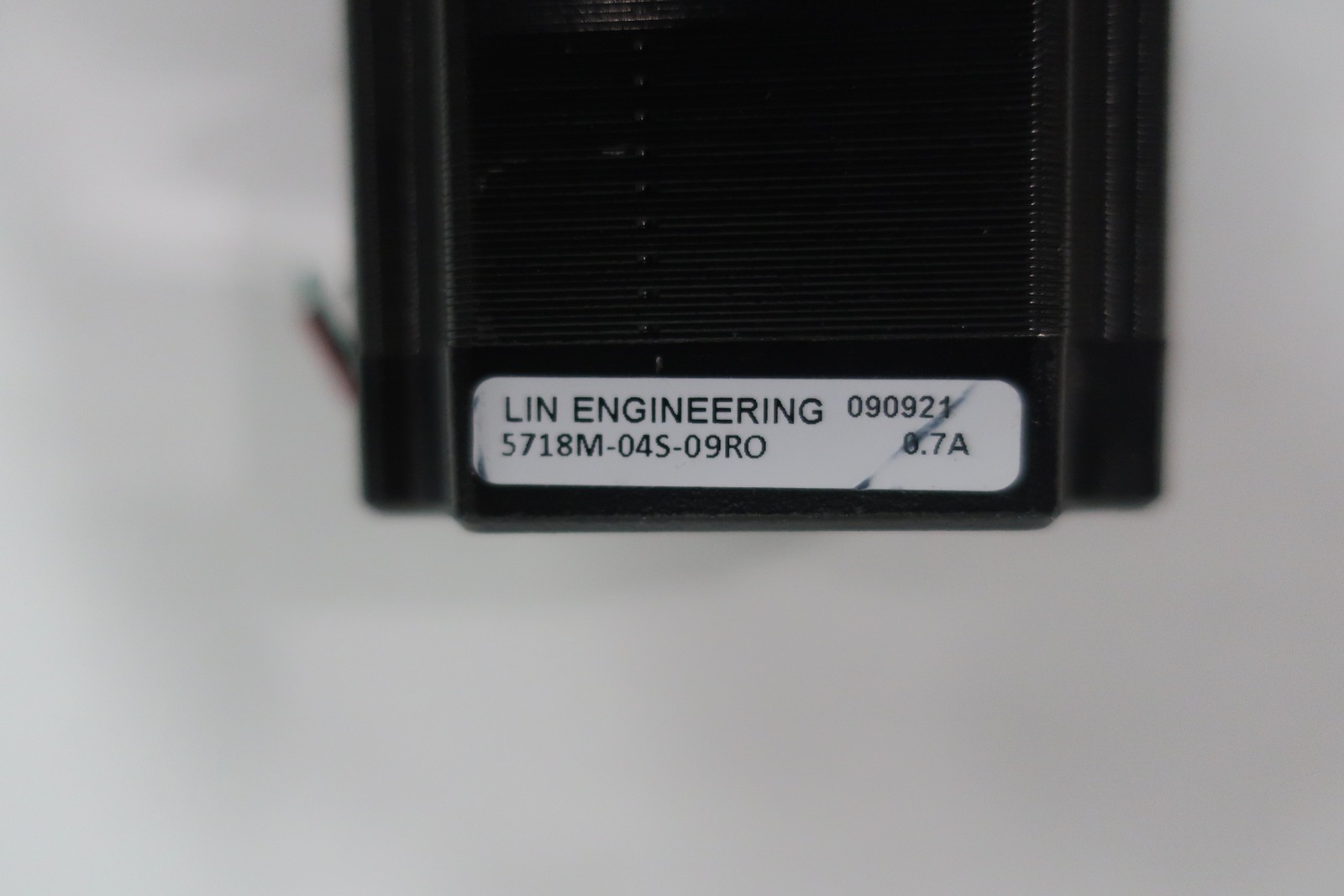 Lin Engineering 5718M-04S-09RO Stepper Motor