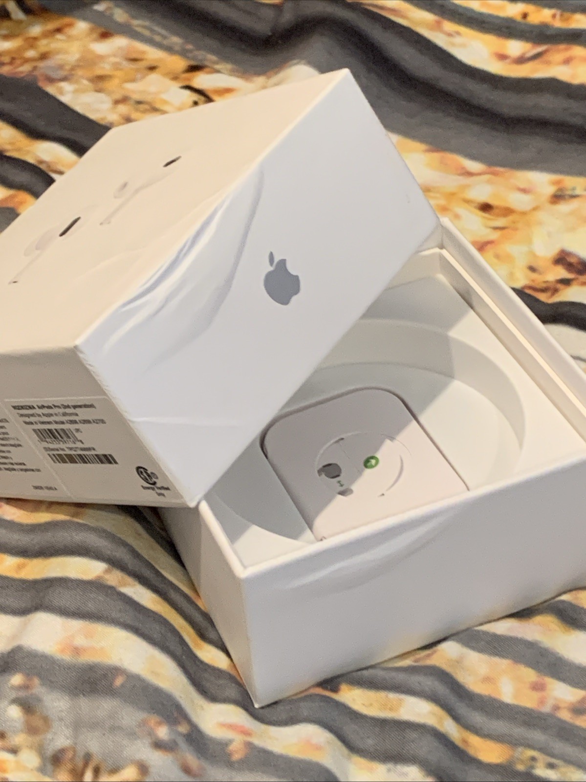 Apple AirPods Pro 2nd Generation Used With Cable, And Instructions