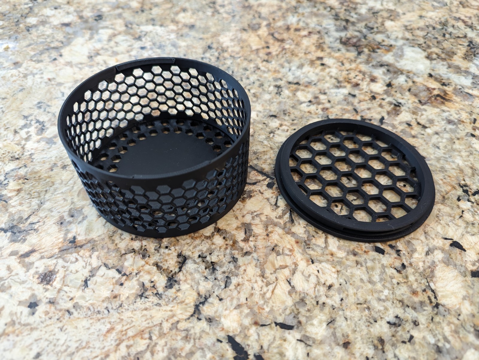 Mushroom Box Basket Cage 2, 4, and 6 Inches 3D Printed with PETG Zoa Frag
