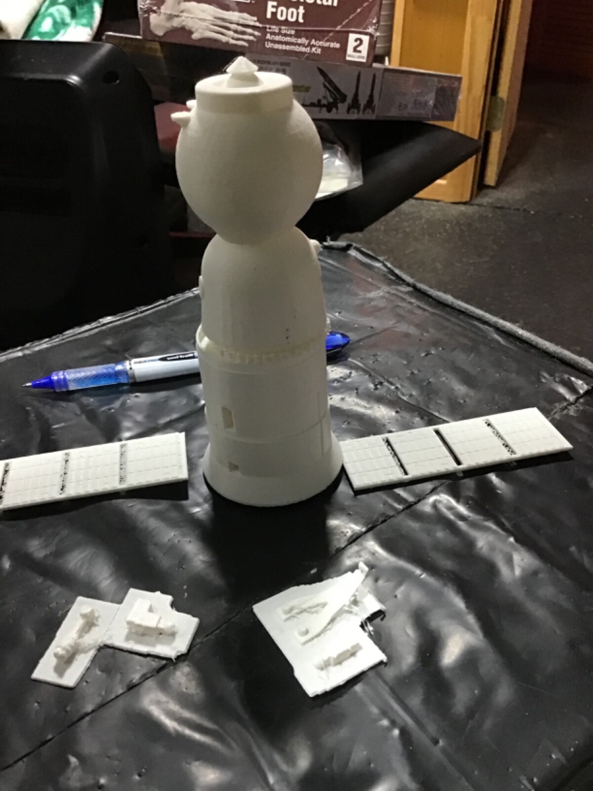 SOYUZ Plastic Model Russian Space ISS Capsule  Spacecraft  3D print @6”