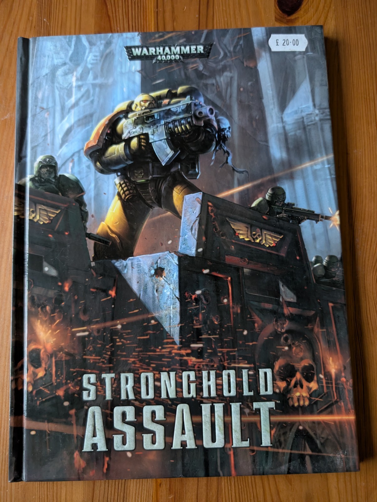 Warhammer 40,000: Stronghold Assault (6th Edition, 2013) – Very Good Condition