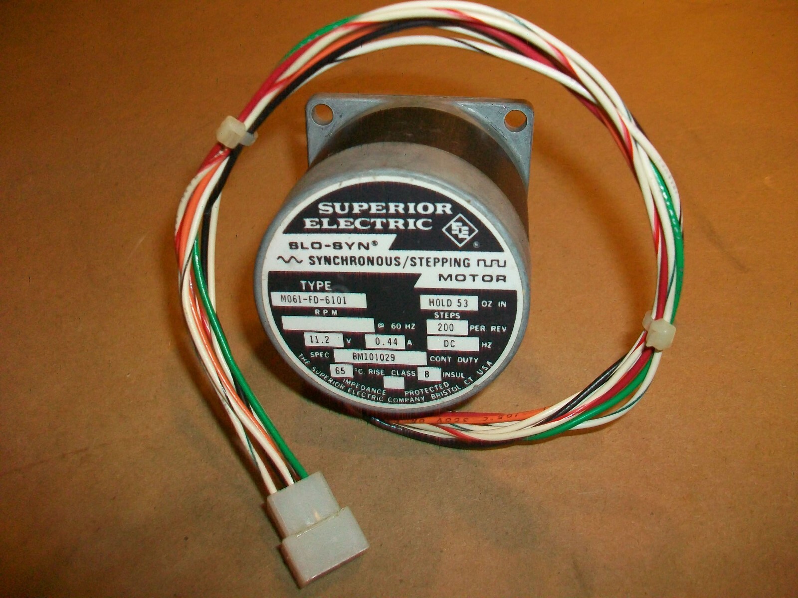 Superior Slo-Syn Stepper Motor M061-FD-6101  11.2VDC