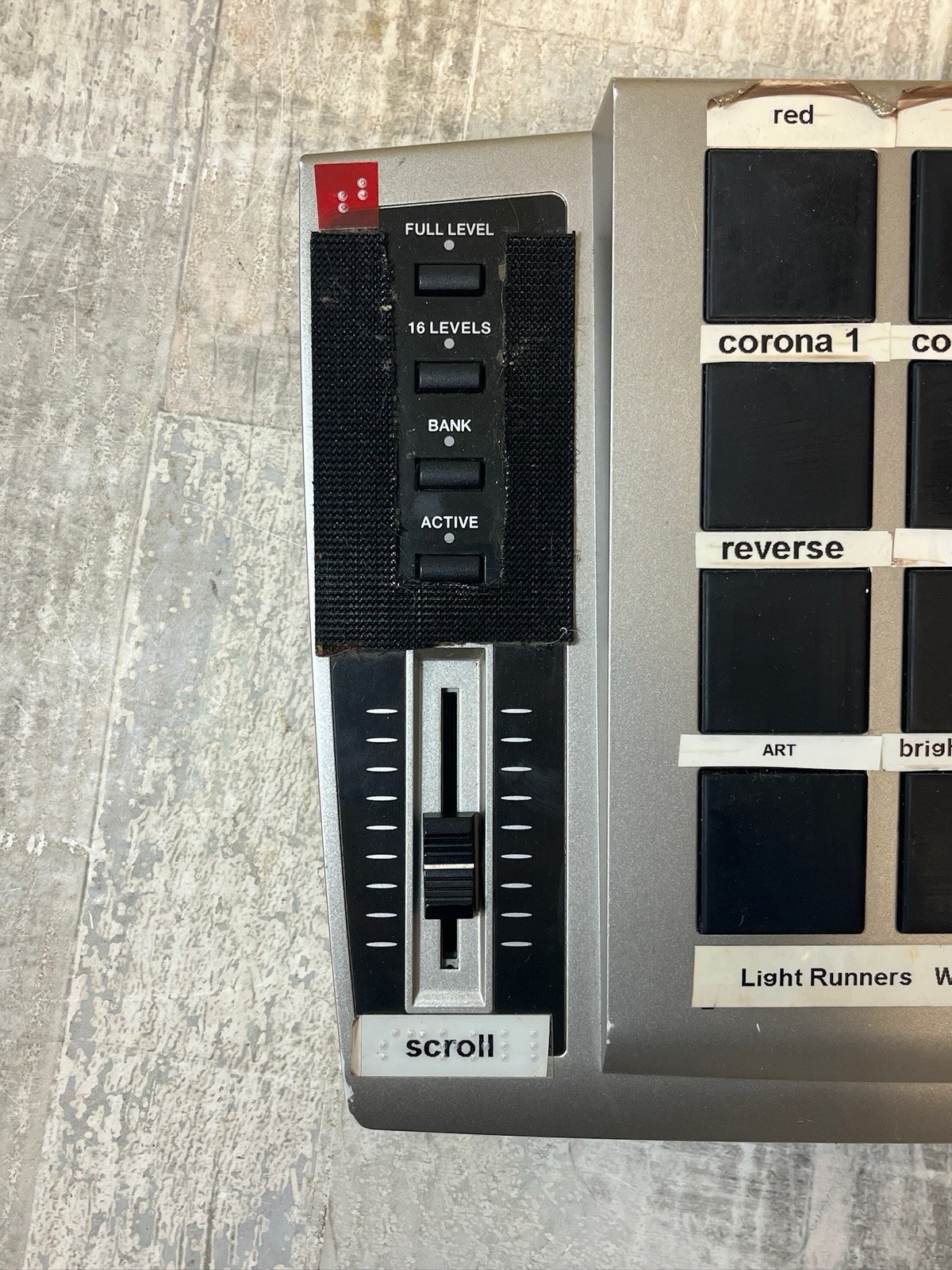 Akai Professional MPD16 USB/MIDI Pad Controller for Windows & Macintosh Tested