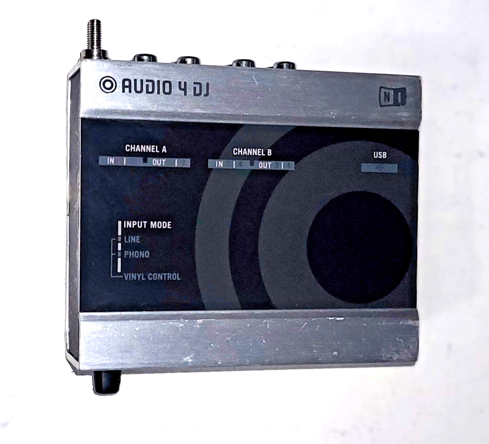 Native Instruments Audio 4 DJ USB Sound Card Audio Interface Preowned Condition