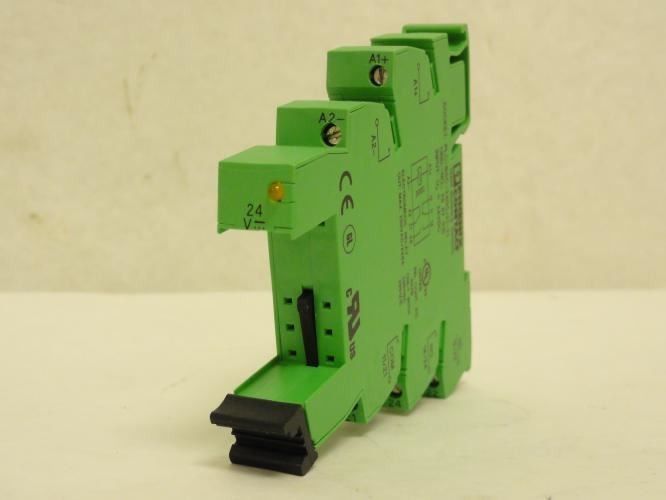 207476 Old-Stock; Phoenix PLC-BSC-24DC/21-21 Relay Socket 29-67-015; 24VDC
