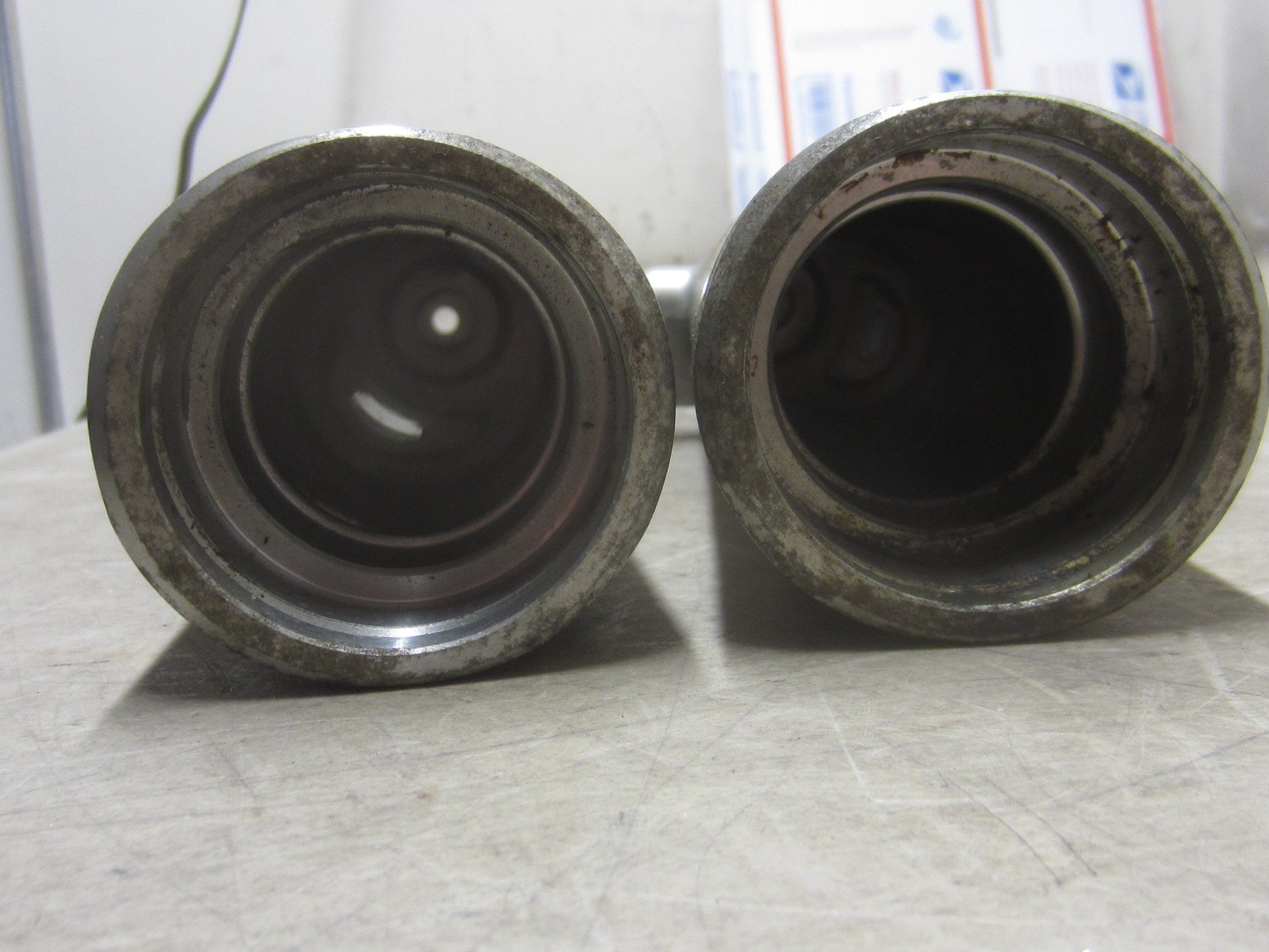 Harley '00-'13 Touring lower legs, 46498-00A, 46496-00A, good shape, used #4485