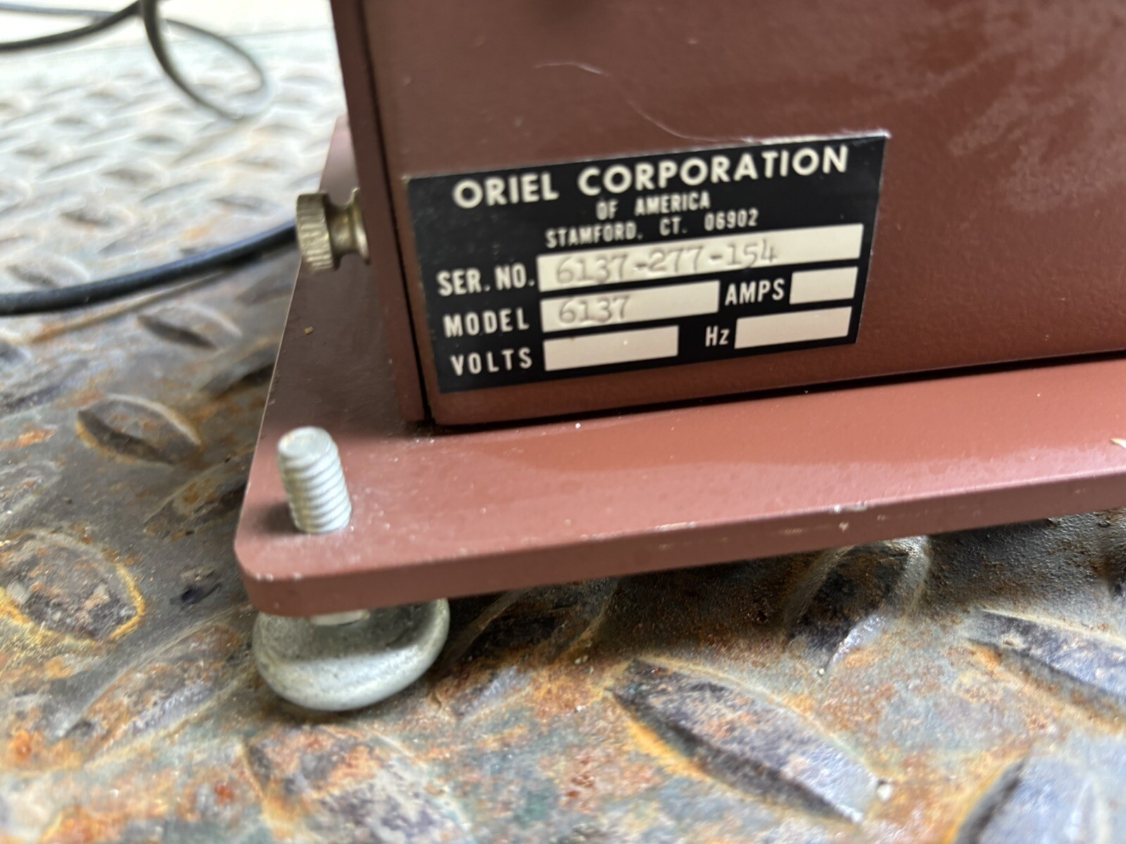 ORIEL CORPORATION 6137 XENON LIGHT SOURCE