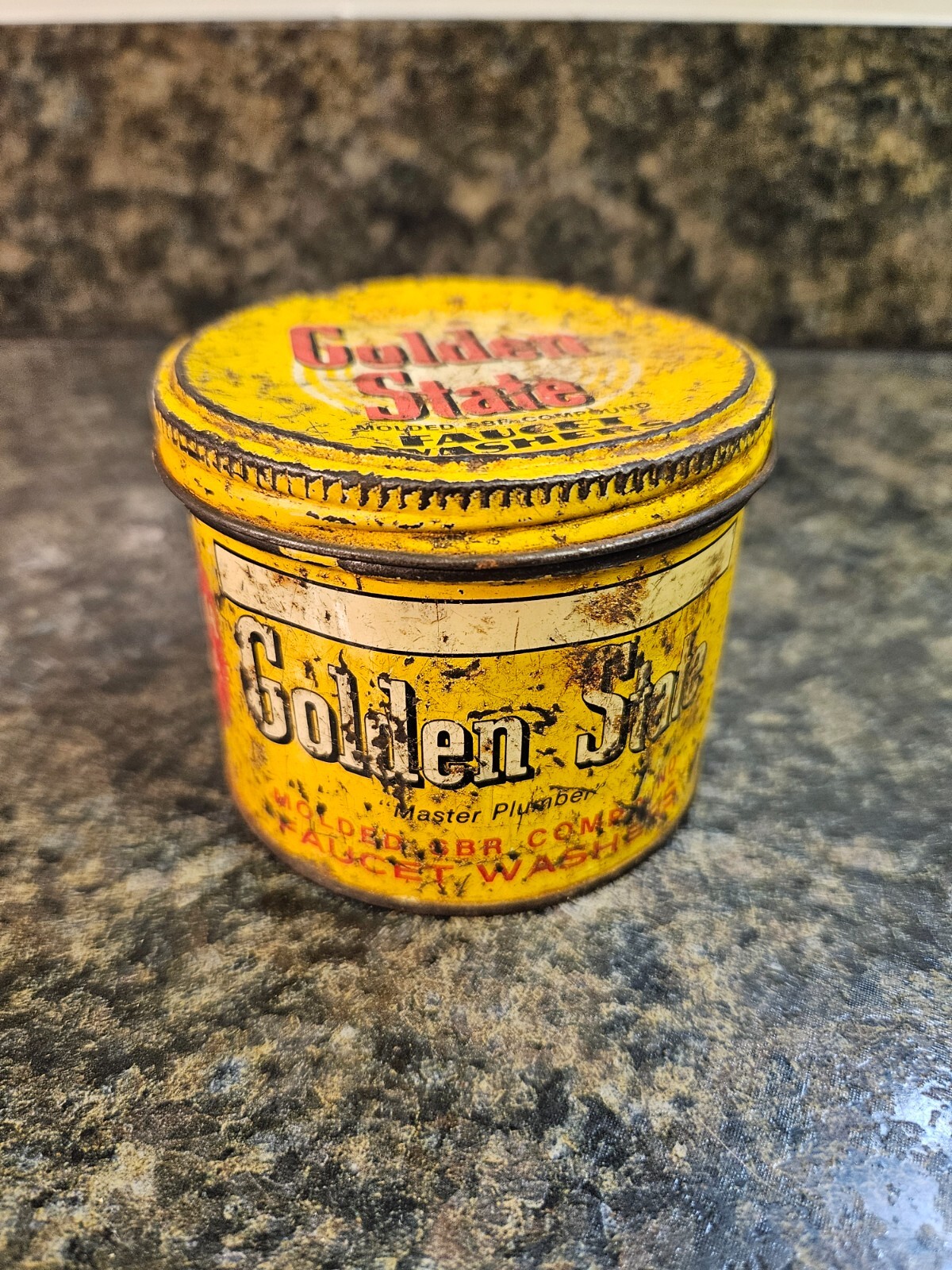 Vintage Golden State Faucet Washers Tin w/ Washers Inside (Lot 104)