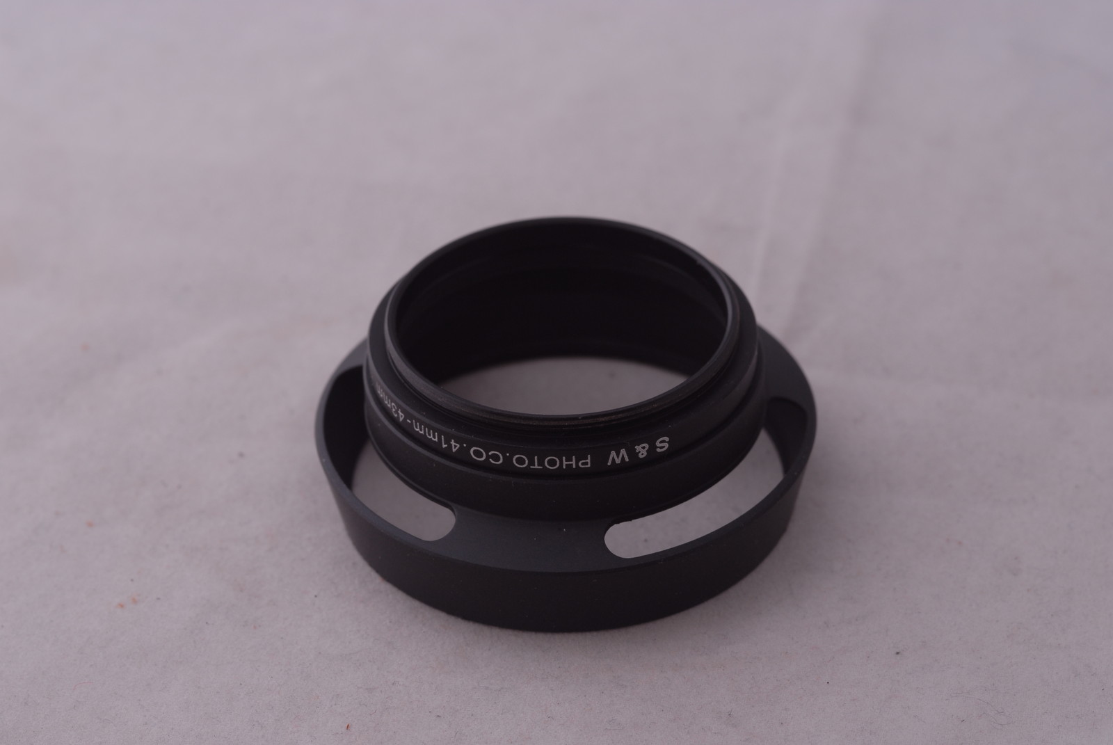 New Metal Hood for Leica Summarit 50mm f/1.5