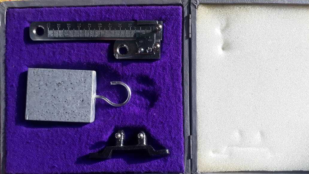 Vernier Type Young Model Apparatus. Made in India.