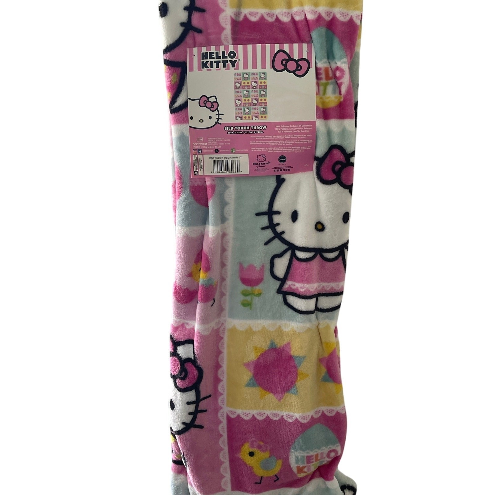 Hello Kitty Pink Silk Touch Throw Blanket 50 x 70 Super Soft Plush NEW Stamps